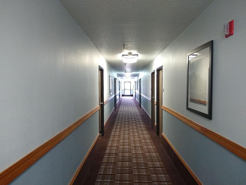 Days Inn By Wyndham Las Vegas Exterior photo